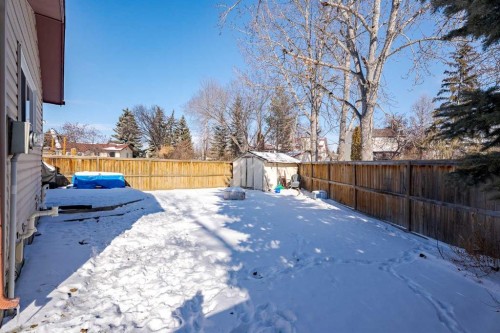 531 Deerpath Court Se, Calgary, AB - Outdoor With Backyard