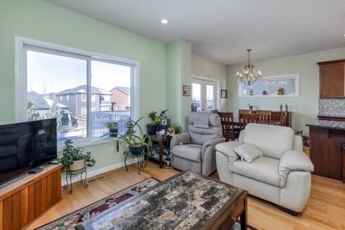 158 Fireside Bend, Cochrane, AB - Indoor Photo Showing Living Room