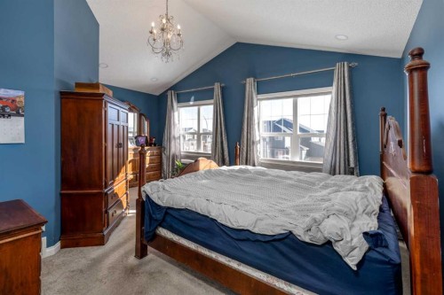158 Fireside Bend, Cochrane, AB - Indoor Photo Showing Bedroom