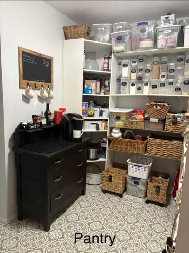 917 6 Avenue, Wainwright, AB - Indoor