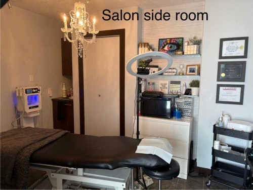 917 6 Avenue, Wainwright, AB - Indoor Photo Showing Other Room