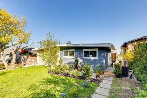 2126 18A Street Sw, Calgary, AB - Outdoor