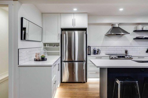 2126 18A Street Sw, Calgary, AB - Indoor Photo Showing Kitchen With Stainless Steel Kitchen