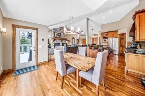 282 Miskow Close, Canmore, AB - Indoor Photo Showing Dining Room