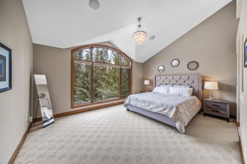 282 Miskow Close, Canmore, AB - Indoor Photo Showing Bedroom