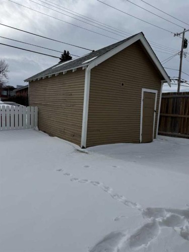1311 1 Street Ne, Calgary, AB - Outdoor With Exterior
