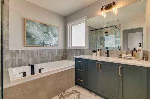 182 Setonstone Green Se, Calgary, AB - Indoor Photo Showing Bathroom
