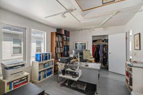 2003 2 Street Sw, Calgary, AB - Indoor