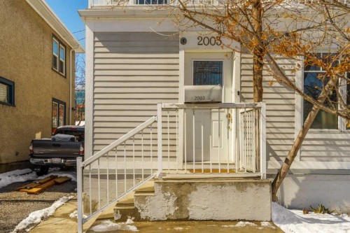 2003 2 Street Sw, Calgary, AB - Outdoor