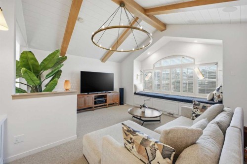 153 Cougarstone Common Sw, Calgary, AB - Indoor