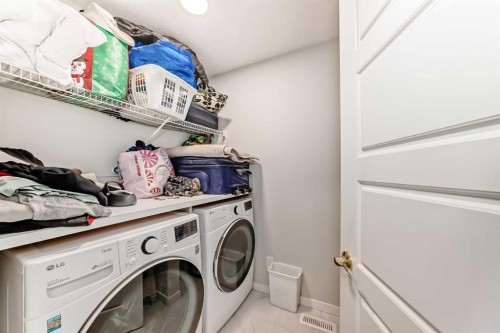 15021 1 Street Nw, Calgary, AB - Indoor Photo Showing Laundry Room