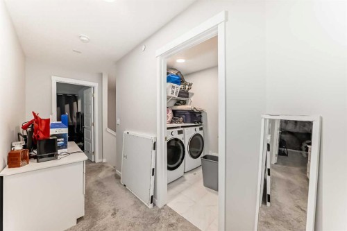 15021 1 Street Nw, Calgary, AB - Indoor Photo Showing Laundry Room