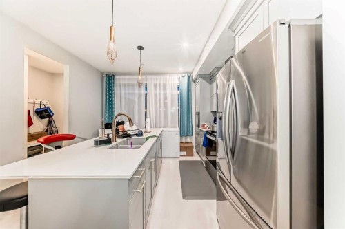15021 1 Street Nw, Calgary, AB - Indoor Photo Showing Kitchen With Double Sink With Upgraded Kitchen