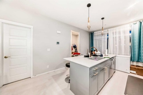 15021 1 Street Nw, Calgary, AB - Indoor Photo Showing Kitchen