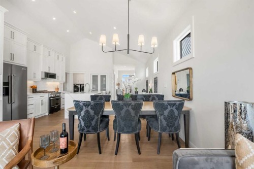 218 Mitchell Heath Nw, Calgary, AB - Indoor Photo Showing Other Room