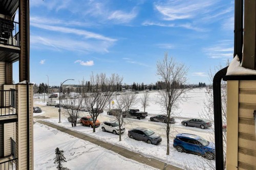 1327-8 Bridlecrest Drive Sw, Calgary, AB - Outdoor