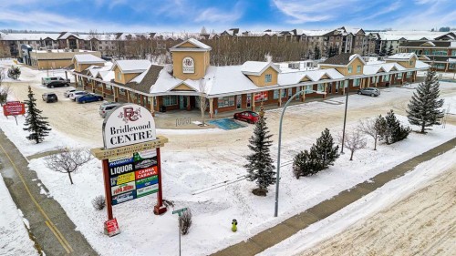 1327-8 Bridlecrest Drive Sw, Calgary, AB - Outdoor