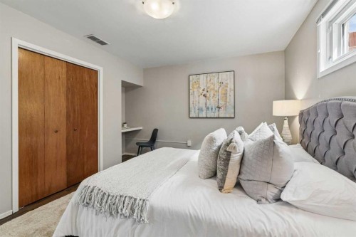 2001 46 Street Se, Calgary, AB 
