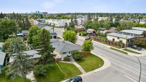 2001 46 Street Se, Calgary, AB 