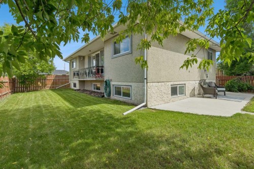 2001 46 Street Se, Calgary, AB 