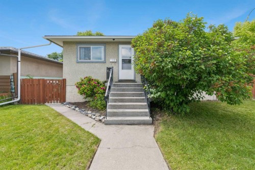 2001 46 Street Se, Calgary, AB 