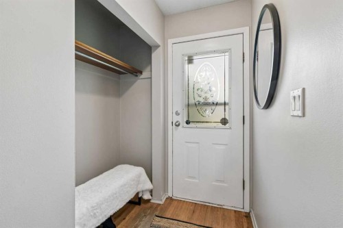 2001 46 Street Se, Calgary, AB 