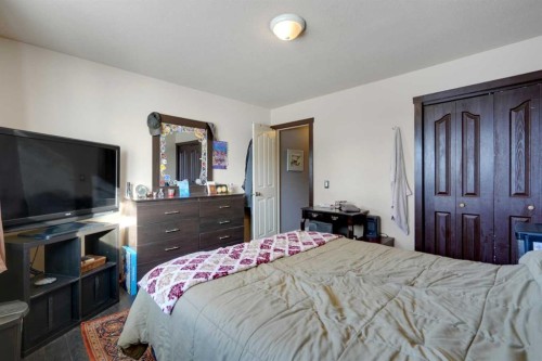 312 Pinegreen Close Ne, Calgary, AB 