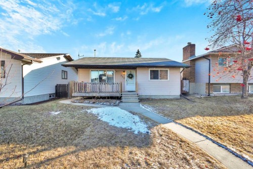 312 Pinegreen Close Ne, Calgary, AB 