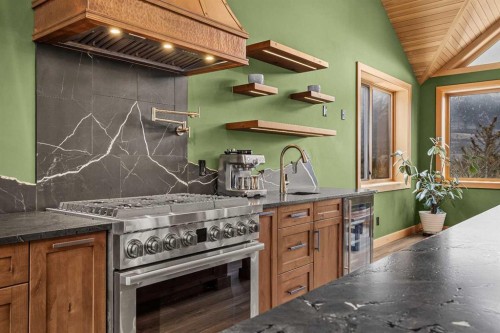 104 Rummel Place, Canmore, AB - Indoor Photo Showing Kitchen