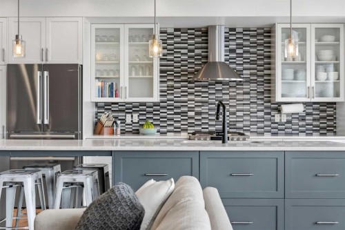 24 Walden Mount Se, Calgary, AB - Indoor Photo Showing Kitchen With Upgraded Kitchen