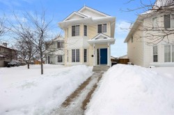 209 Pickles Crescent  Fort Mcmurray, AB T9K 2T7