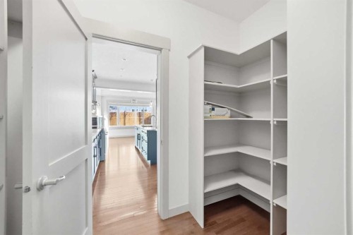 428 Aspen Glen Place Sw, Calgary, AB - Indoor