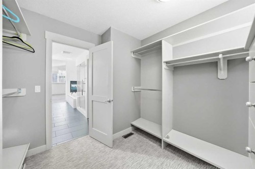 428 Aspen Glen Place Sw, Calgary, AB - Indoor Photo Showing Other Room