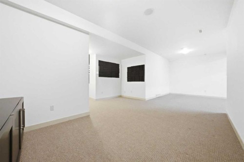 428 Aspen Glen Place Sw, Calgary, AB - Indoor Photo Showing Other Room