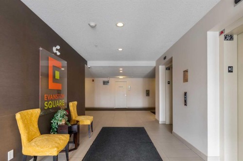 201-2300 Evanston Square Nw, Calgary, AB - Indoor Photo Showing Other Room
