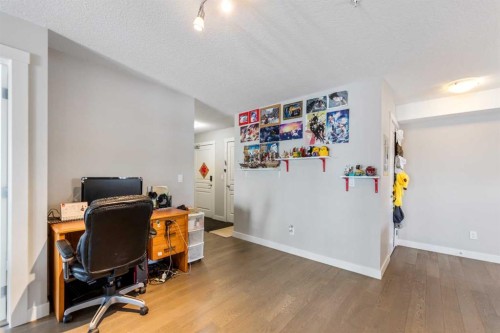 201-2300 Evanston Square Nw, Calgary, AB - Indoor Photo Showing Office