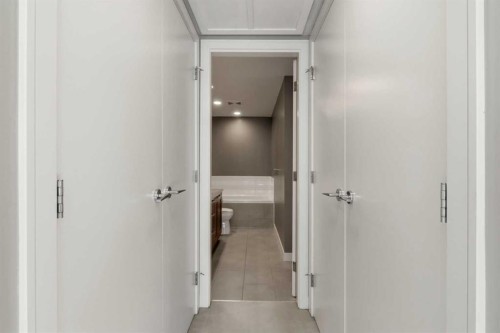 521-222 Riverfront Avenue Sw, Calgary, AB - Indoor Photo Showing Other Room