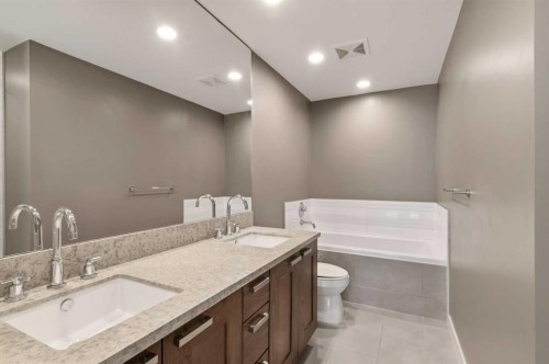521-222 Riverfront Avenue Sw, Calgary, AB - Indoor Photo Showing Bathroom