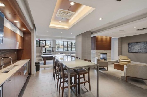 521-222 Riverfront Avenue Sw, Calgary, AB - Indoor