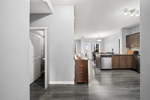 15 Copperpond Landing Se, Calgary, AB - Indoor