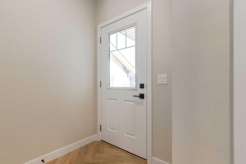 349 Heartwood Park Se, Calgary, AB - Indoor Photo Showing Other Room