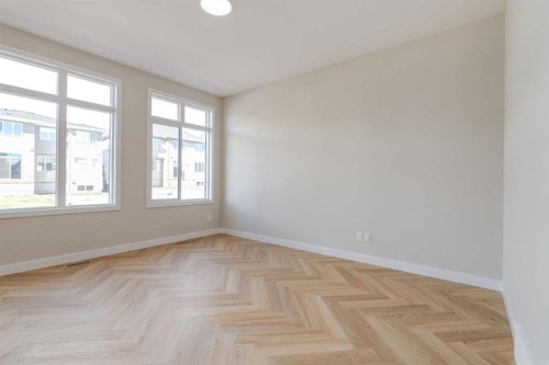 349 Heartwood Park Se, Calgary, AB - Indoor Photo Showing Other Room