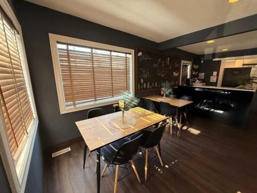 614 1 Avenue Ne, Calgary, AB 