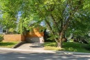 504 Crescent Boulevard Sw, Calgary, AB  - Outdoor 