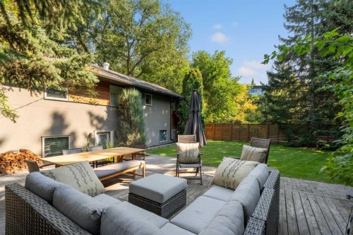 504 Crescent Boulevard Sw, Calgary, AB - Outdoor With Deck Patio Veranda