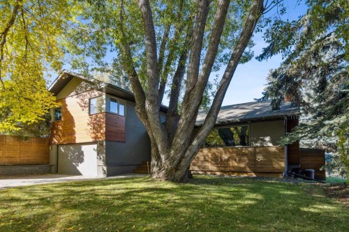 504 Crescent Boulevard Sw, Calgary, AB - Outdoor With Deck Patio Veranda