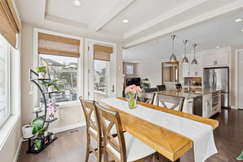 33 Quarry Heights Se, Calgary, AB 