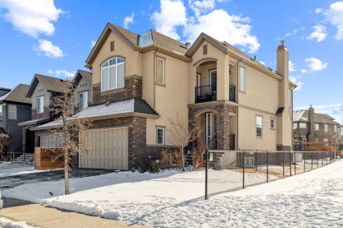 33 Quarry Heights Se, Calgary, AB 