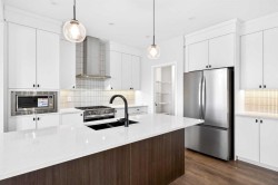 533 Sawgrass Green NW Airdrie, AB T4B 5V2