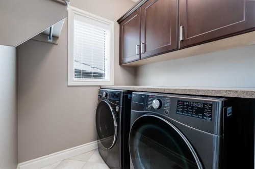 2144 Reunion Square, Airdrie, AB - Indoor Photo Showing Laundry Room